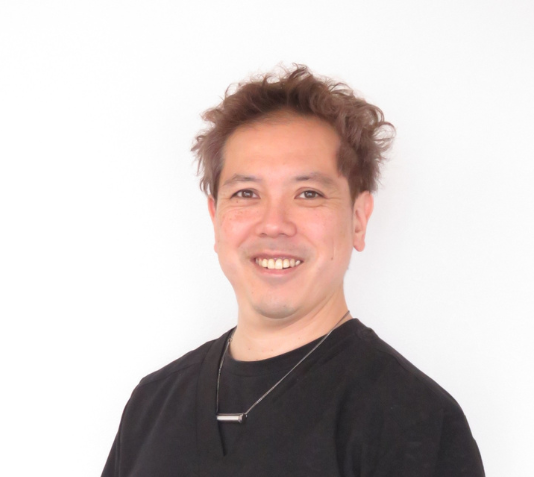 藤本 隆靖